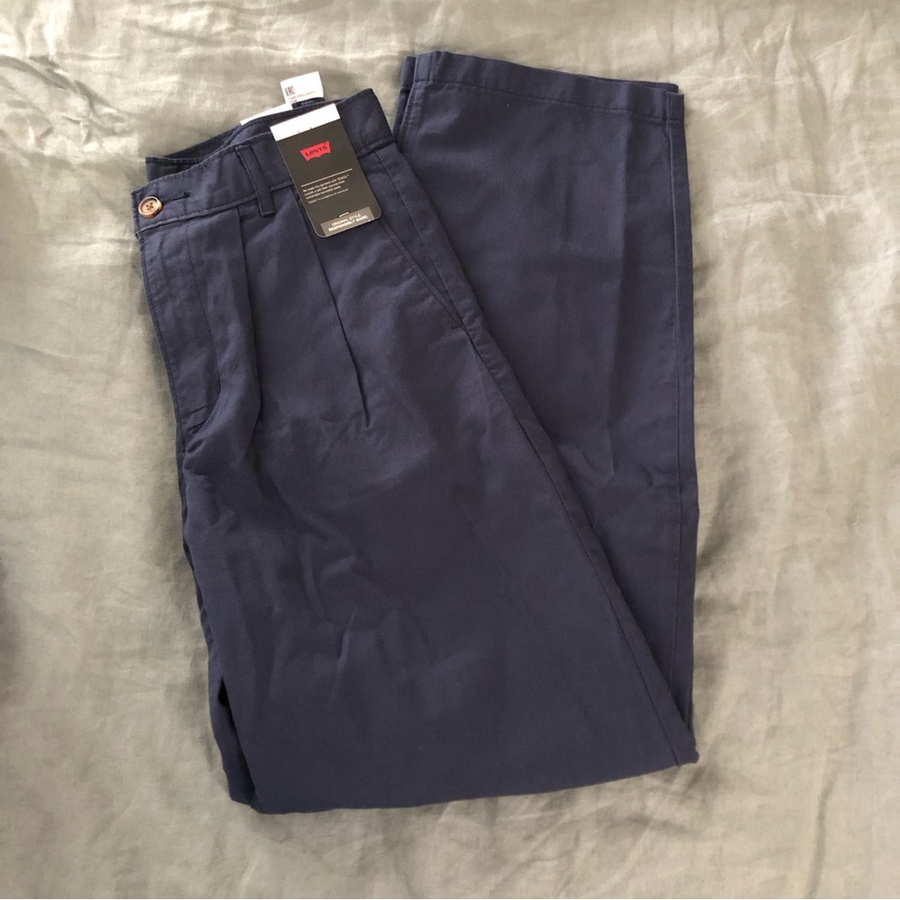 Levi’s pleated wide leg trousers